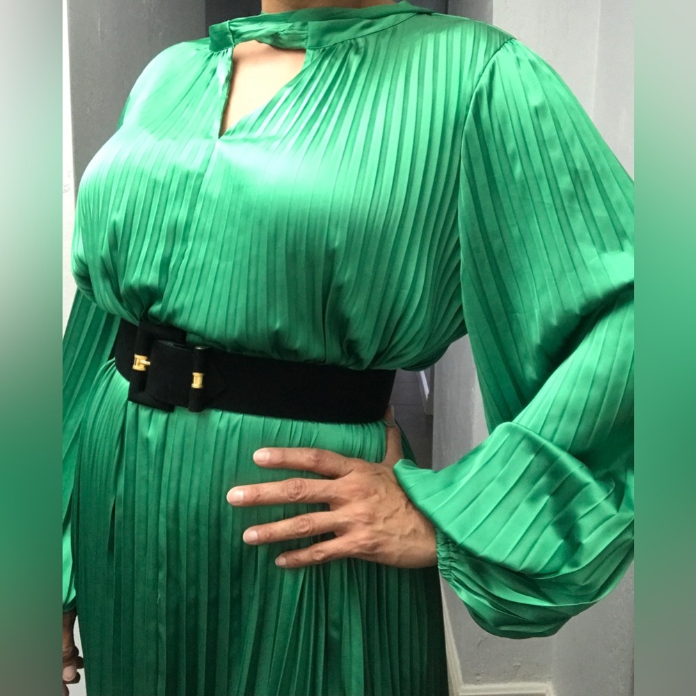 Scoop dress, size Large, color green.